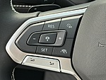 New 2026 Volkswagen Atlas Cross Sport 2.0T SE W/TECHNOLOGY FWD in PALM BEACH GARDENS, FLORIDA (Photo 25)