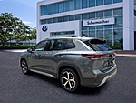 New 2026 Volkswagen Tiguan SE FWD in PALM BEACH GARDENS, FLORIDA (Photo 5)