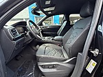 New 2026 Volkswagen Atlas Cross Sport 2.0T SE FWD in PALM BEACH GARDENS, FLORIDA (Photo 12)