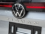 New 2026 Volkswagen Tiguan SE FWD in PALM BEACH GARDENS, FLORIDA (Photo 9)