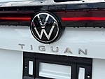 New 2026 Volkswagen Tiguan SE FWD in PALM BEACH GARDENS, FLORIDA (Photo 9)