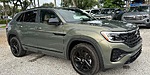 New 2026 Volkswagen Atlas Cross Sport 2.0T SEL R-LINE BLACK 4MOTION in PALM BEACH GARDENS, FLORIDA