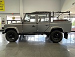 Used 1997 LAND ROVER DEFENDER 110 5-DOOR 300 TDI - (FRAME-OFF RESTORATION) in JACKSONVILLE, FLORIDA (Photo 2)