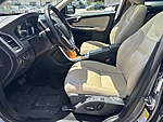 Used 2017 VOLVO XC60 T5 FWD INSCRIPTION in JACKSONVILLE, FLORIDA (Photo 7)