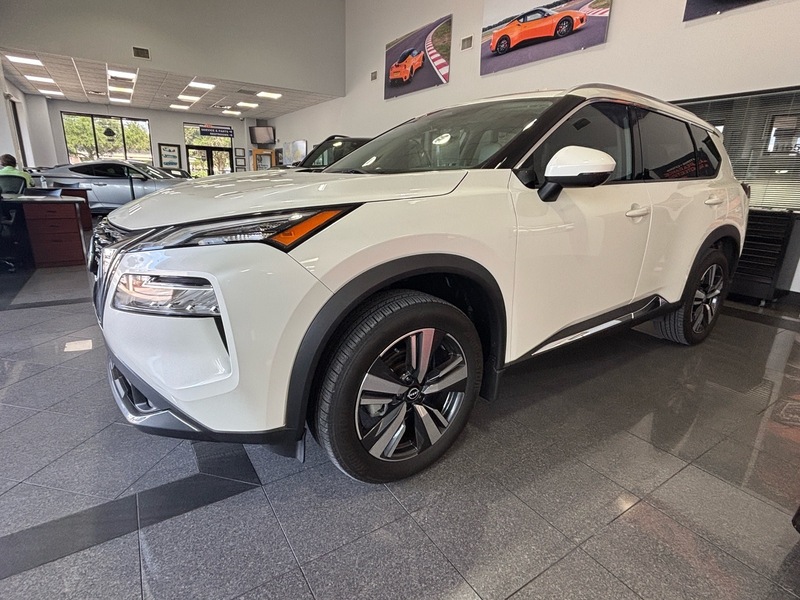 Used 2023 NISSAN ROGUE SL PREMIUM - NEW $37,305.00 in JACKSONVILLE, FLORIDA