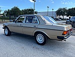 Used 1983 MERCEDES-BENZ 230 E SEDAN - (COLLECTORS SERIES) in JACKSONVILLE, FLORIDA (Photo 10)