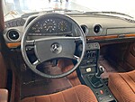 Used 1983 MERCEDES-BENZ 230 E SEDAN - (COLLECTORS SERIES) in JACKSONVILLE, FLORIDA (Photo 13)