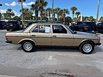 Used 1983 MERCEDES-BENZ 230 E SEDAN - (COLLECTORS SERIES) in JACKSONVILLE, FLORIDA (Photo 22)