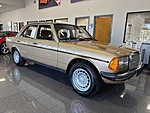 Used 1983 MERCEDES-BENZ 230 E SEDAN - (COLLECTORS SERIES) in JACKSONVILLE, FLORIDA (Photo 44)