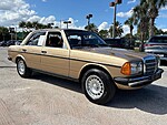 Used 1983 MERCEDES-BENZ 230 E SEDAN - (COLLECTORS SERIES) in JACKSONVILLE, FLORIDA (Photo 60)