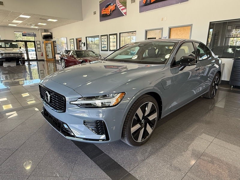 Used 2024 VOLVO S60 RECHARGE PLUG-IN HYBRID PLUS DARK THEME - NEW $58,730.00 in JACKSONVILLE, FLORIDA