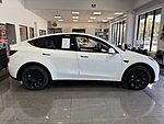 Used 2022 TESLA MODEL Y LONG RANGE in JACKSONVILLE, FLORIDA (Photo 5)
