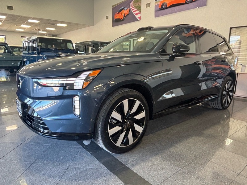 Used 2025 VOLVO EX90 ULTRA - NEW $90,910.00 in JACKSONVILLE, FLORIDA