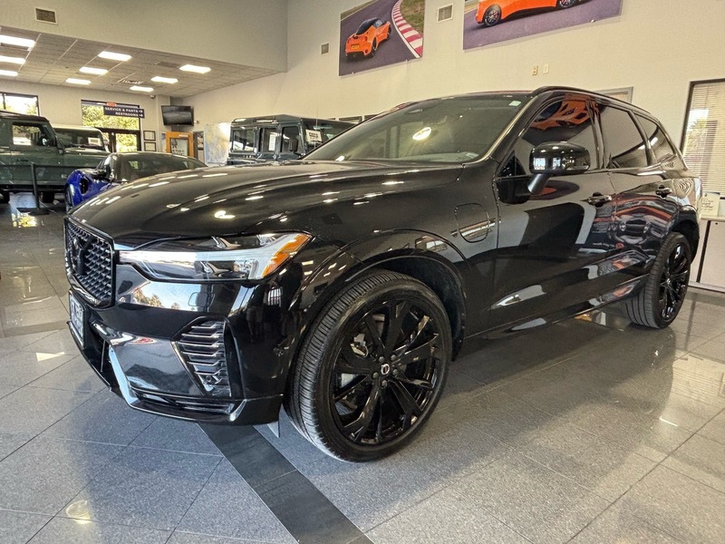 Used 2024 VOLVO XC60 Recharge Plug-In Hybrid ULTIMATE BLACK EDITION - NEW $72,080.00 in JACKSONVILLE, FLORIDA