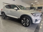Used 2025 VOLVO XC40 PLUS BRIGHT THEME - NEW $51,040.00 in JACKSONVILLE, FLORIDA (Photo 4)