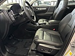Used 2025 VOLVO XC40 PLUS BRIGHT THEME - NEW $51,040.00 in JACKSONVILLE, FLORIDA (Photo 45)