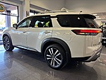 Used 2024 NISSAN PATHFINDER PLATINUM in JACKSONVILLE, FLORIDA (Photo 3)