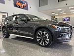 Used 2024 VOLVO V60 CROSS COUNTRY ULTIMATE in JACKSONVILLE, FLORIDA (Photo 7)