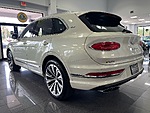 Used 2022 BENTLEY BENTAYGA V8 AWD - FIRST EDITION in JACKSONVILLE, FLORIDA (Photo 3)