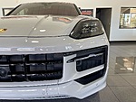 Used 2025 PORSCHE CAYENNE GTS - NEW $161,730.00 in JACKSONVILLE, FLORIDA (Photo 10)