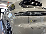Used 2025 PORSCHE CAYENNE GTS - NEW $161,730.00 in JACKSONVILLE, FLORIDA (Photo 15)