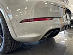 Used 2025 PORSCHE CAYENNE GTS - NEW $161,730.00 in JACKSONVILLE, FLORIDA (Photo 16)