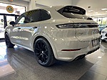 Used 2025 PORSCHE CAYENNE GTS - NEW $161,730.00 in JACKSONVILLE, FLORIDA (Photo 3)