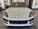 Used 2025 PORSCHE CAYENNE GTS - NEW $161,730.00 in JACKSONVILLE, FLORIDA (Photo 9)