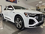 Used 2024 AUDI Q8 E-TRON SPORTBACK S LINE PREMIUM - NEW $81,535.00 in JACKSONVILLE, FLORIDA (Photo 7)