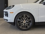 Used 2025 PORSCHE CAYENNE  in HENDERSON , NEVADA (Photo 9)