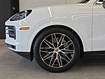 Used 2025 PORSCHE CAYENNE  in HENDERSON , NEVADA (Photo 9)