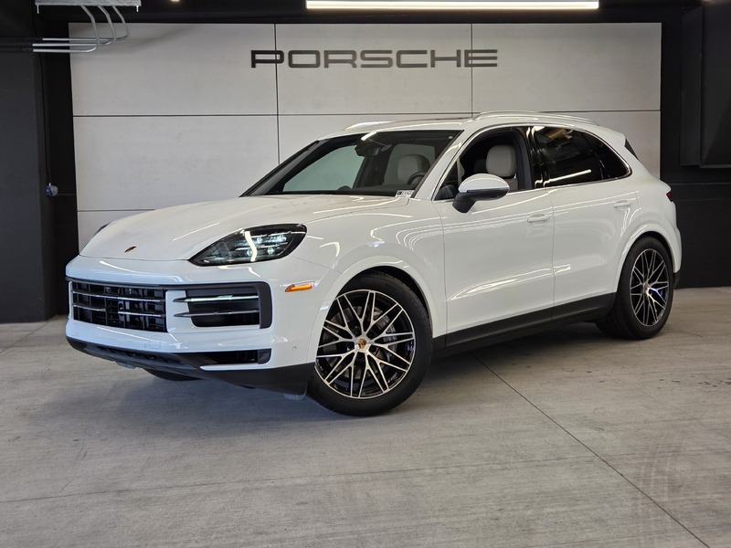Used 2025 PORSCHE CAYENNE  in HENDERSON , NEVADA