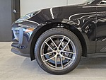 Used 2025 PORSCHE MACAN  in HENDERSON , NEVADA (Photo 9)