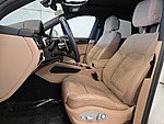 Used 2025 PORSCHE MACAN  in HENDERSON , NEVADA (Photo 5)