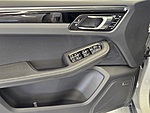 Used 2025 PORSCHE MACAN  in HENDERSON , NEVADA (Photo 15)