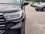 Used 2025 FORD EXPLORER ACTIVE in FRANKLIN, MASSACHUSETTS (Photo 10)