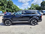 Used 2023 KIA TELLURIDE S in FRANKLIN, MASSACHUSETTS (Photo 2)