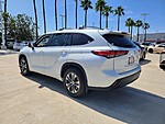 Used 2023 TOYOTA HIGHLANDER XLE in TUSTIN, CALIFORNIA (Photo 6)