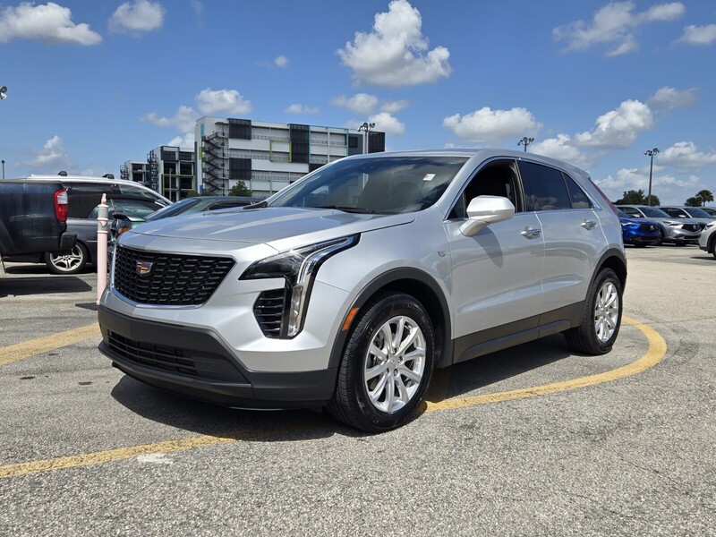 Used 2021 CADILLAC XT4 FWD 4DR LUXURY in FT. LAUDERDALE, FLORIDA