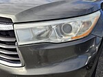 Used 2014 TOYOTA HIGHLANDER FWD 4DR V6 LE in FT. LAUDERDALE, FLORIDA (Photo 11)
