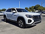 Used 2024 Volkswagen Atlas Cross Sport 2.0T SE FWD in FT. LAUDERDALE, FLORIDA (Photo 9)