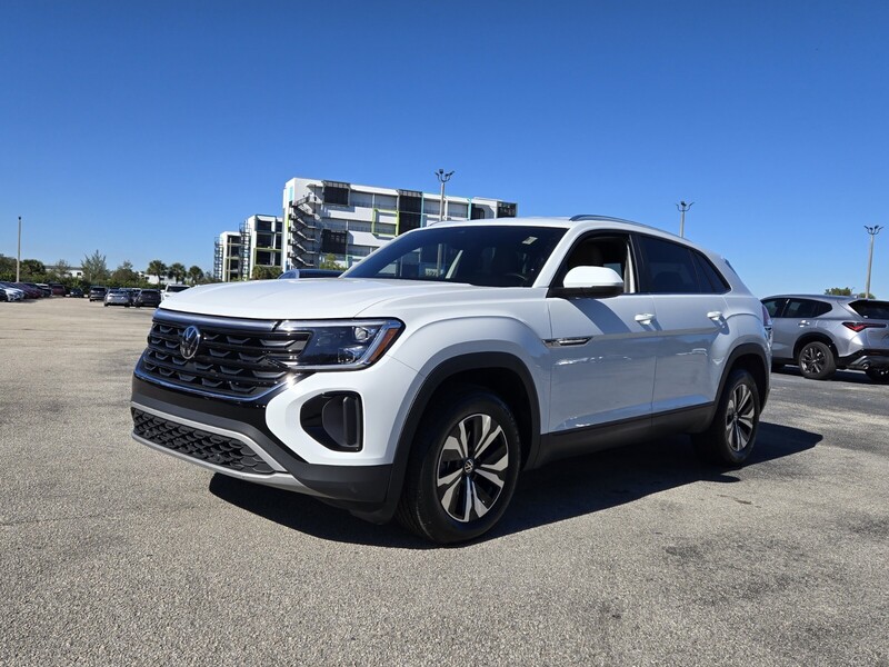 Used 2024 Volkswagen Atlas Cross Sport 2.0T SE FWD in FT. LAUDERDALE, FLORIDA