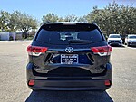 Used 2019 TOYOTA HIGHLANDER SE V6 FWD in FT. LAUDERDALE, FLORIDA (Photo 6)