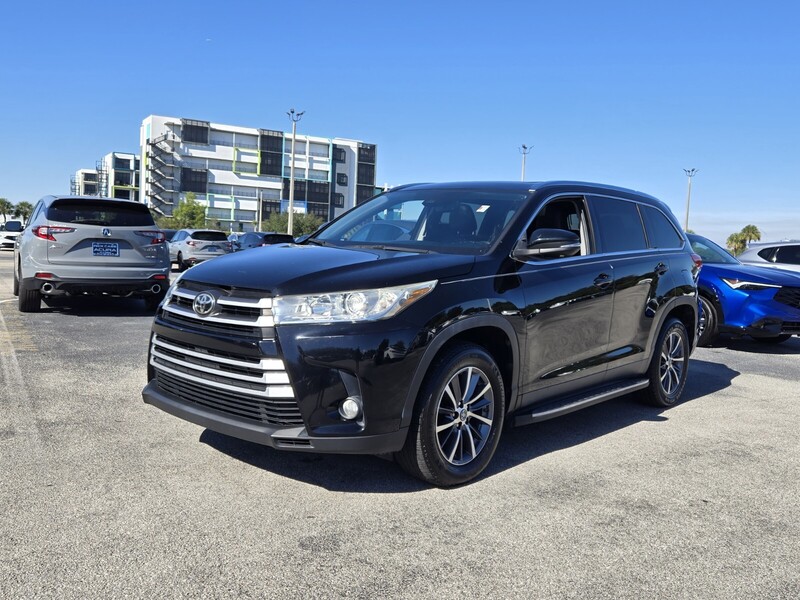 Used 2019 TOYOTA HIGHLANDER SE V6 FWD in FT. LAUDERDALE, FLORIDA
