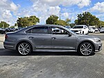 Used 2017 Volkswagen Passat R-LINE W/COMFORT PKG AUTO in FT. LAUDERDALE, FLORIDA (Photo 4)