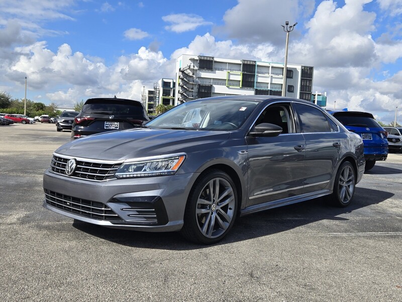 Used 2017 Volkswagen Passat R-LINE W/COMFORT PKG AUTO in FT. LAUDERDALE, FLORIDA