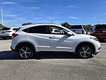 Used 2022 Honda HR-V EX-L 2WD CVT in FT. LAUDERDALE, FLORIDA (Photo 4)