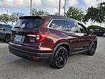 Used 2022 Honda Pilot SPECIAL EDITION AWD in FT. LAUDERDALE, FLORIDA (Photo 8)