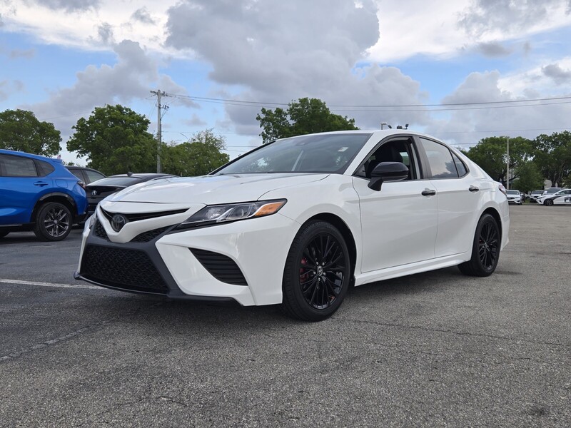 Used 2020 TOYOTA CAMRY SE AUTO in FT. LAUDERDALE, FLORIDA