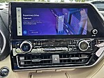 Used 2023 TOYOTA HIGHLANDER L FWD in FT. LAUDERDALE, FLORIDA (Photo 19)